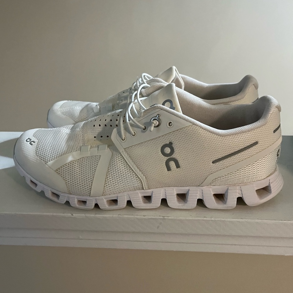 On Running Cloud White Sneakers
